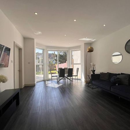 Star London Finchley Road 3-Bed Oasis With Garden Aparthotel Exterior foto